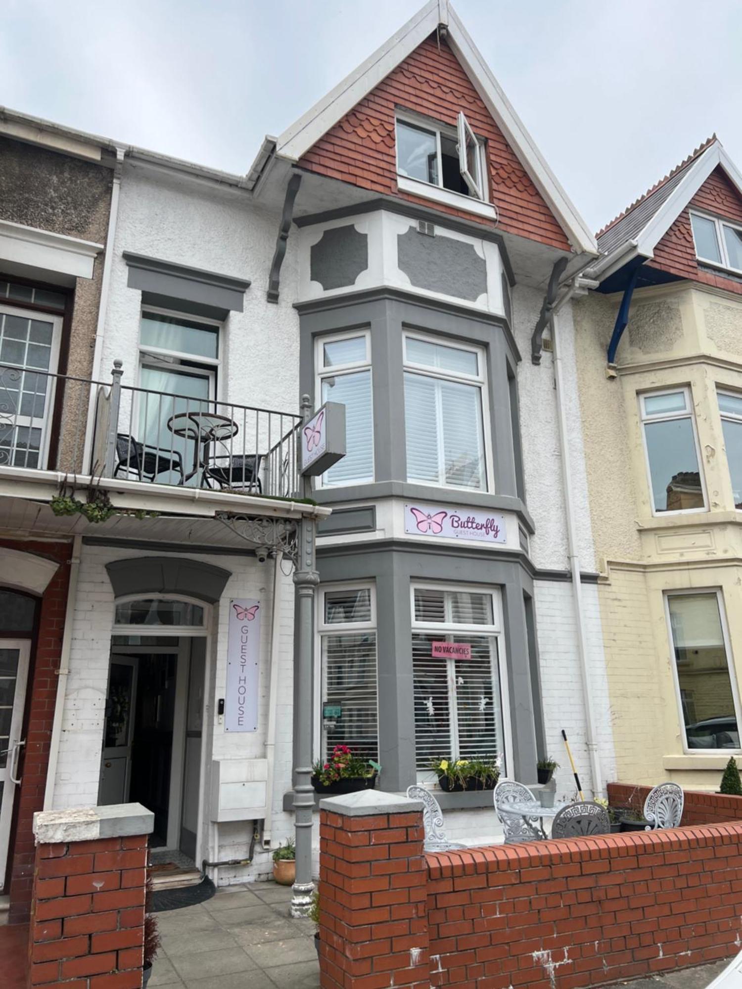 Butterfly Guest House Porthcawl Exterior photo
